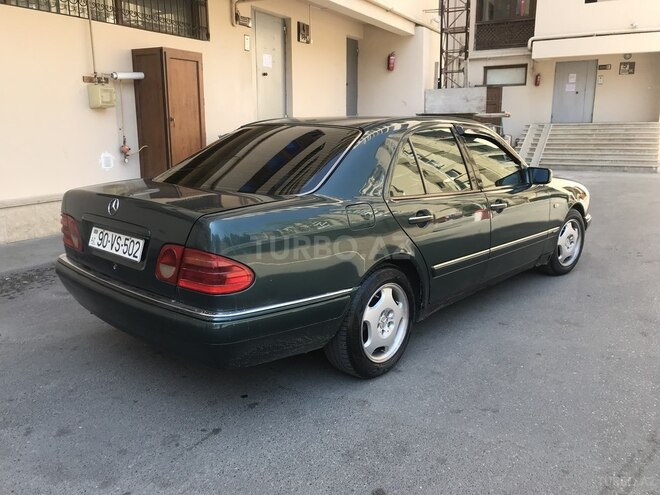 Mercedes E 230 1997, 345,000 km - 2.3 л - Bakı
