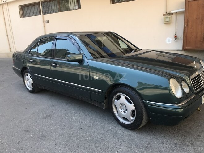 Mercedes E 230 1997, 345,000 km - 2.3 л - Bakı