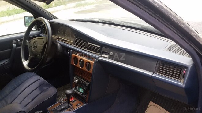 Mercedes 190 1992, 385,425 km - 2.0 l - Xırdalan