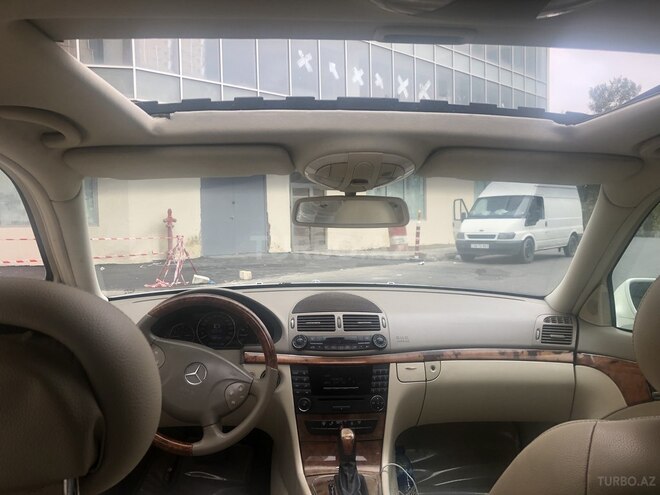 Mercedes E 240 2003, 300,000 km - 2.6 l - Bakı