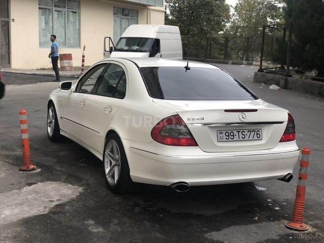 Mercedes E 240 2003, 300,000 km - 2.6 l - Bakı