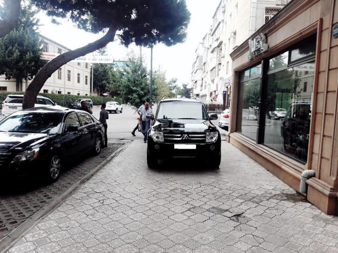 Mitsubishi Pajero 2007, 165,000 km - 3.0 l - Bakı