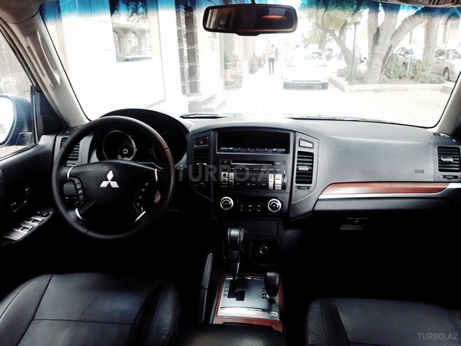 Mitsubishi Pajero 2007, 165,000 km - 3.0 l - Bakı