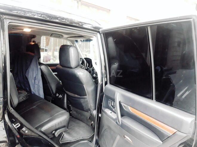 Mitsubishi Pajero 2007, 165,000 km - 3.0 l - Bakı