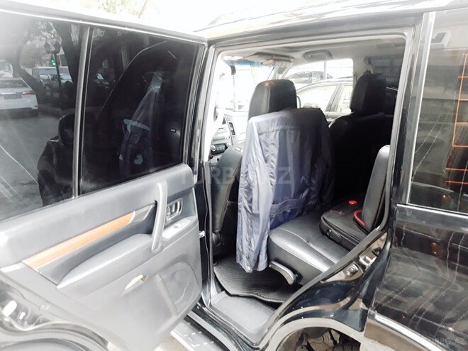 Mitsubishi Pajero 2007, 165,000 km - 3.0 l - Bakı