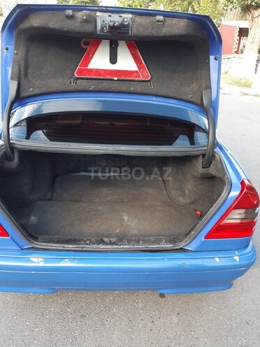 Mercedes C 200 1996, 396,000 km - 2.0 л - Şəki