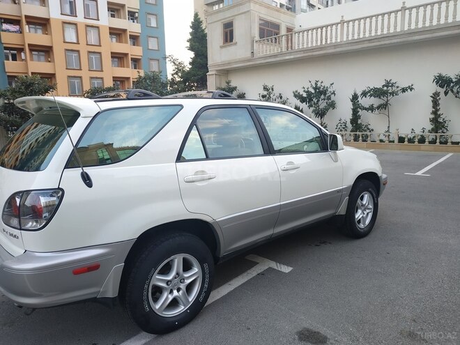 Lexus RX 300 2001, 175,000 km - 3.0 l - Bakı
