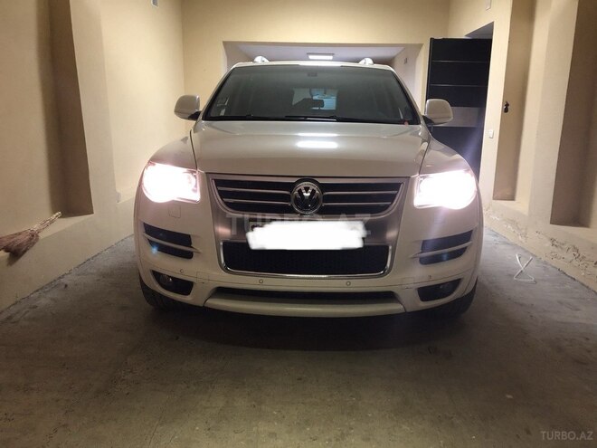 Volkswagen Touareg 2010, 99,500 km - 6.0 л - Bakı