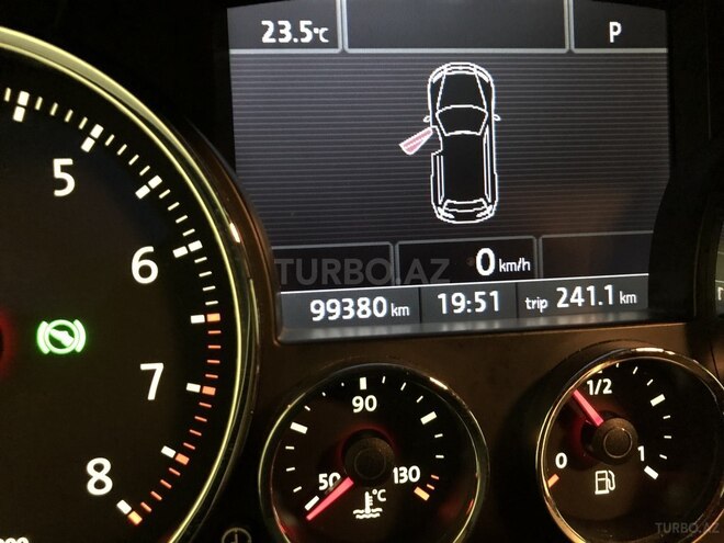 Volkswagen Touareg 2010, 99,500 km - 6.0 л - Bakı