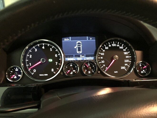 Volkswagen Touareg 2010, 99,500 km - 6.0 л - Bakı
