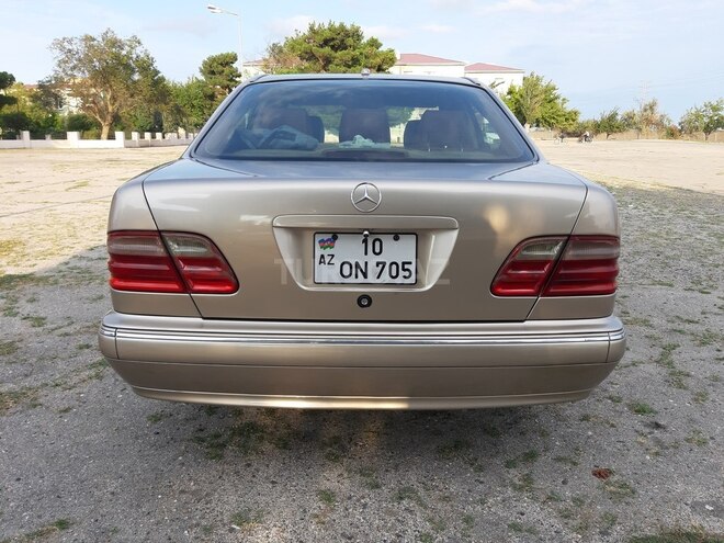 Mercedes E 320 2000, 279,220 km - 3.2 l - Bakı