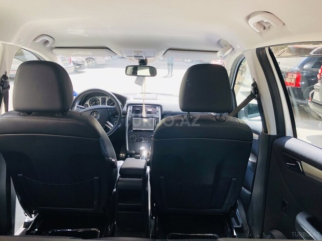 Mercedes B 180 2011, 75,500 km - 1.7 l - Bakı
