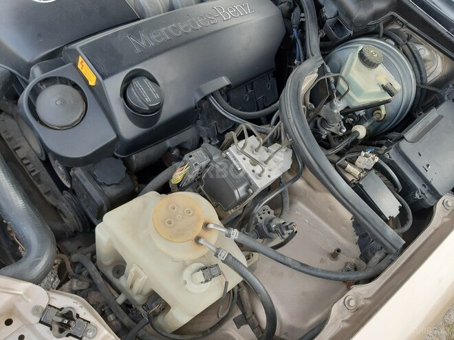Mercedes E 320 2000, 279,220 km - 3.2 l - Bakı