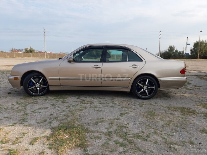 Mercedes E 320 2000, 279,220 km - 3.2 l - Bakı