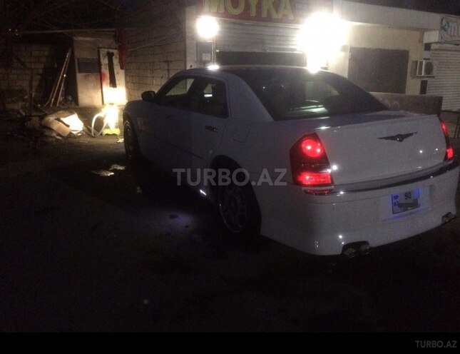 Chrysler 300C 2005, 120,000 km - 2.7 l - Bakı