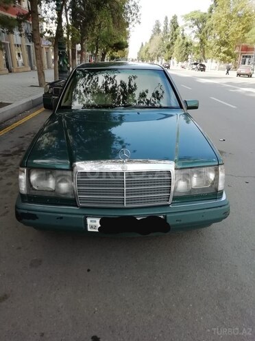 Mercedes E 300 1992, 666,000 km - 3.0 l - Gəncə