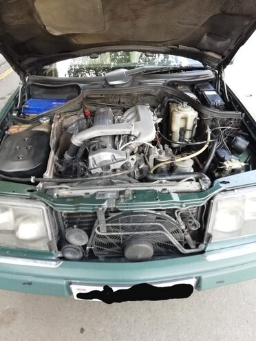 Mercedes E 300 1992, 666,000 km - 3.0 l - Gəncə