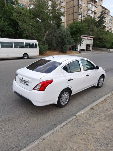 Nissan Sunny 2015, 68,000 km - 1.5 l - Bakı