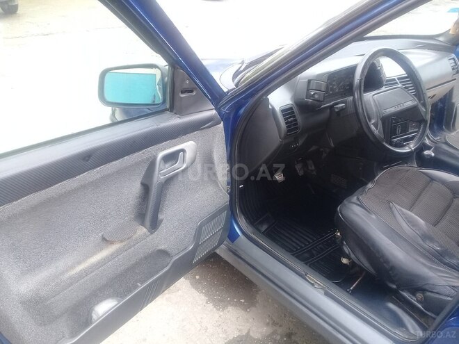 LADA (VAZ) 2112 2002, 200,000 km - 1.5 l - Qusar