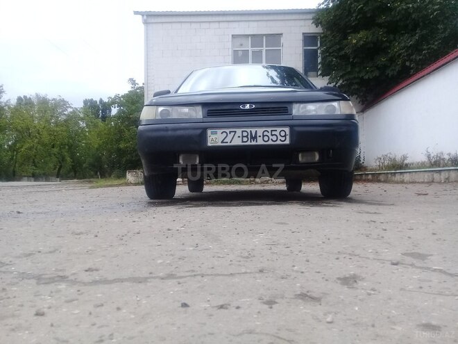 LADA (VAZ) 2112 2002, 200,000 km - 1.5 l - Qusar
