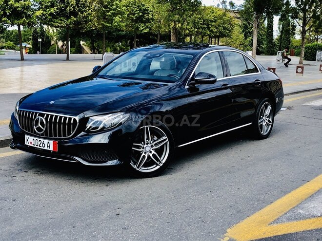 Mercedes E 220 2017, 54,500 km - 2.2 l - Bakı