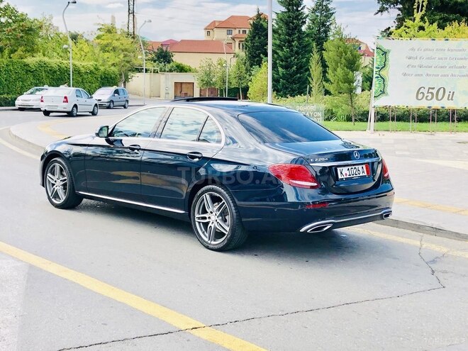 Mercedes E 220 2017, 54,500 km - 2.2 l - Bakı
