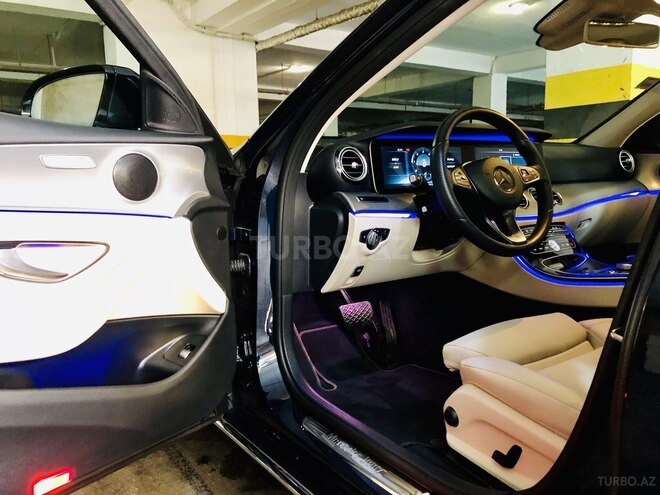 Mercedes E 220 2017, 54,500 km - 2.2 l - Bakı