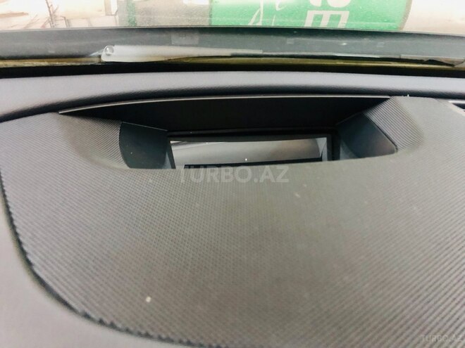 Mercedes E 220 2017, 54,500 km - 2.2 l - Bakı