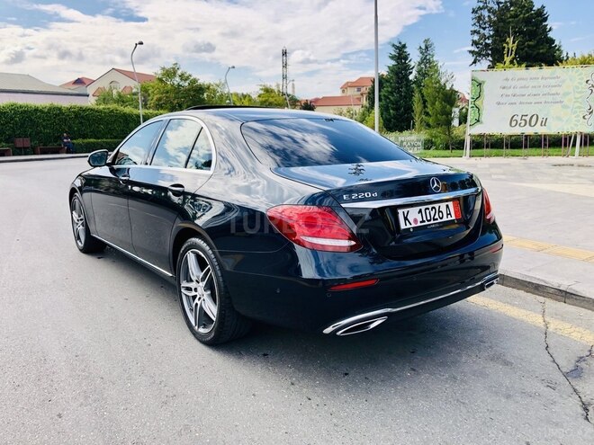 Mercedes E 220 2017, 54,500 km - 2.2 l - Bakı