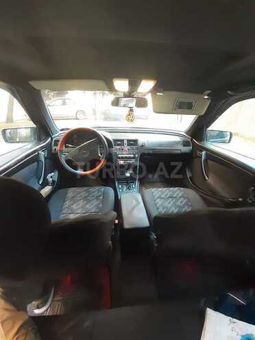 Mercedes C 240 1998, 123,654 km - 2.4 l - Bakı