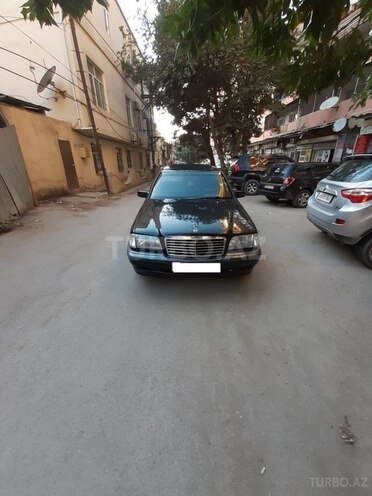 Mercedes C 240 1998, 123,654 km - 2.4 l - Bakı