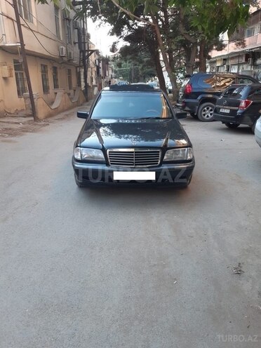 Mercedes C 240 1998, 123,654 km - 2.4 l - Bakı