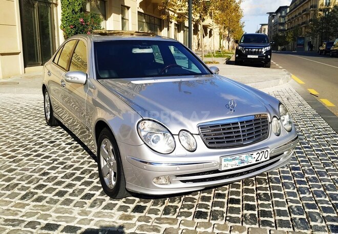 Mercedes E 270 2003, 204,500 km - 2.7 l - Bakı
