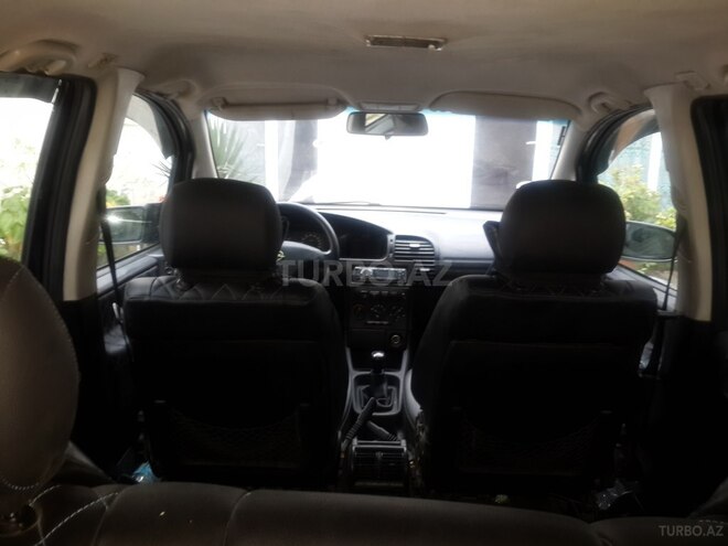 Opel Zafira 2000, 274,000 km - 1.8 l - Qusar