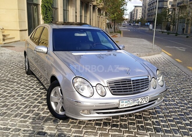 Mercedes E 270 2003, 204,500 km - 2.7 l - Bakı