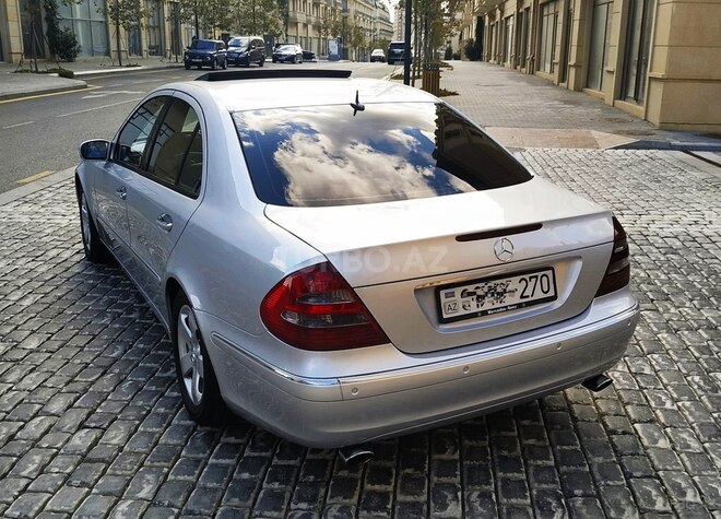 Mercedes E 270 2003, 204,500 km - 2.7 l - Bakı