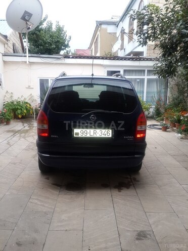 Opel Zafira 2000, 274,000 km - 1.8 l - Qusar