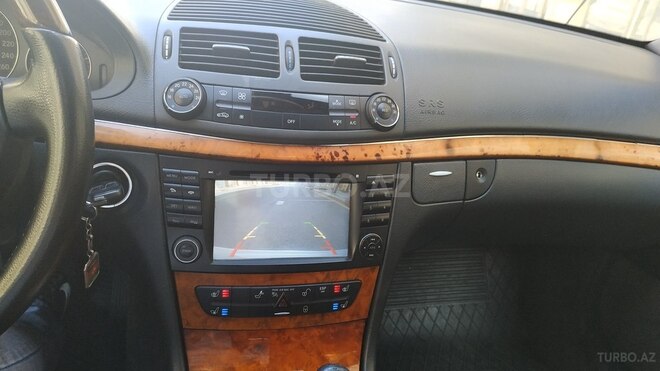 Mercedes E 270 2003, 204,500 km - 2.7 l - Bakı