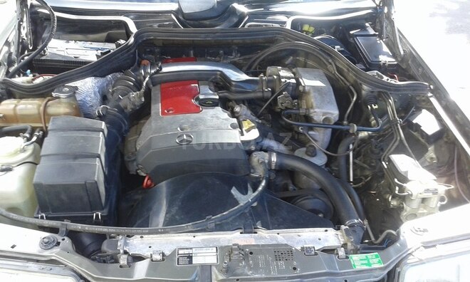 Mercedes E 220 1994, 397,000 km - 2.2 л - Bakı