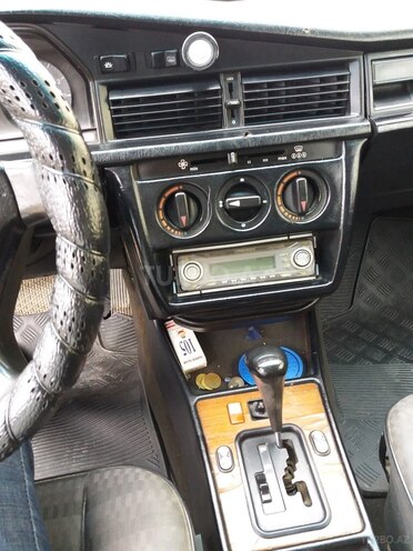 Mercedes 190 1992, 300,000 km - 1.8 l - Zərdab