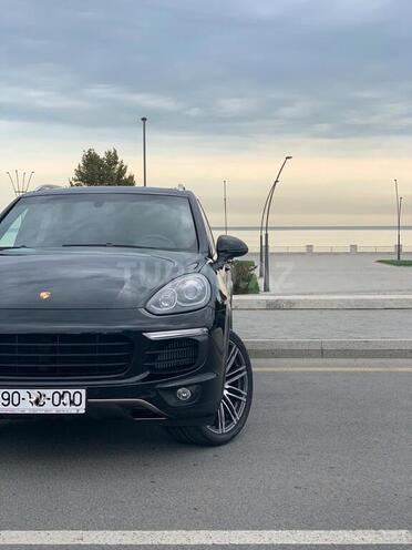 Porsche Cayenne S 2015, 9,200 km - 3.6 л - Bakı