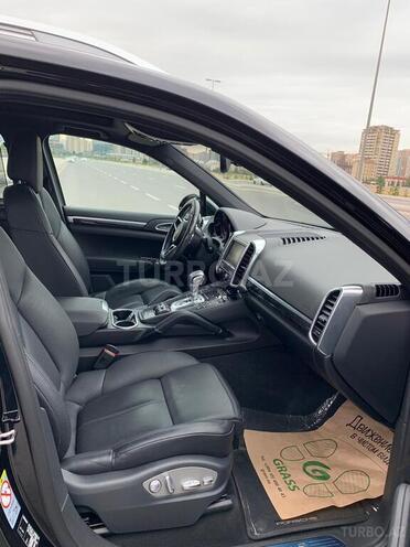Porsche Cayenne S 2015, 9,200 km - 3.6 л - Bakı