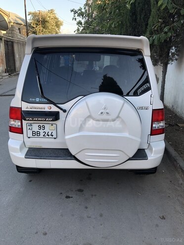 Mitsubishi Pajero io 2001, 220,000 km - 2.0 л - Bakı