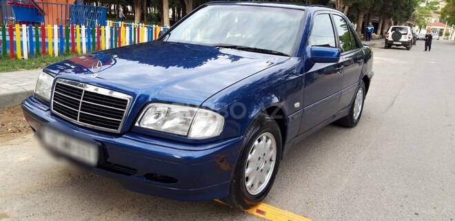 Mercedes C 180 2000, 260,000 km - 1.8 l - Bakı