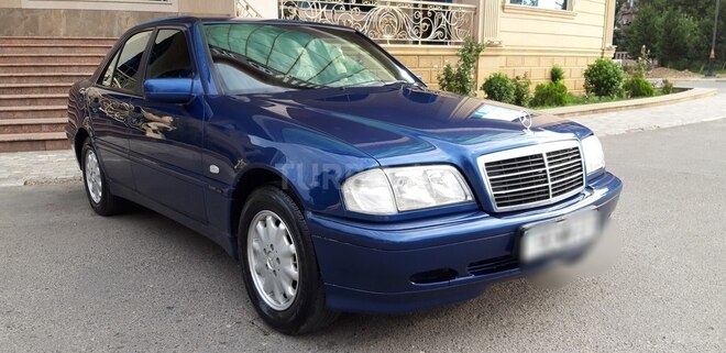 Mercedes C 180 2000, 260,000 km - 1.8 l - Bakı