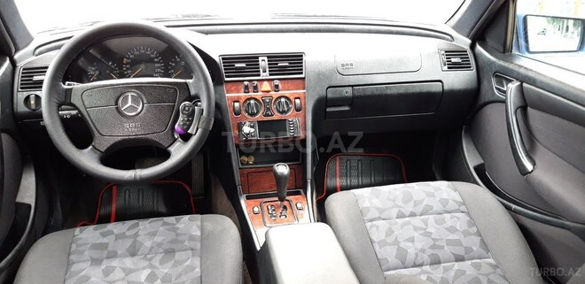 Mercedes C 180 2000, 260,000 km - 1.8 l - Bakı
