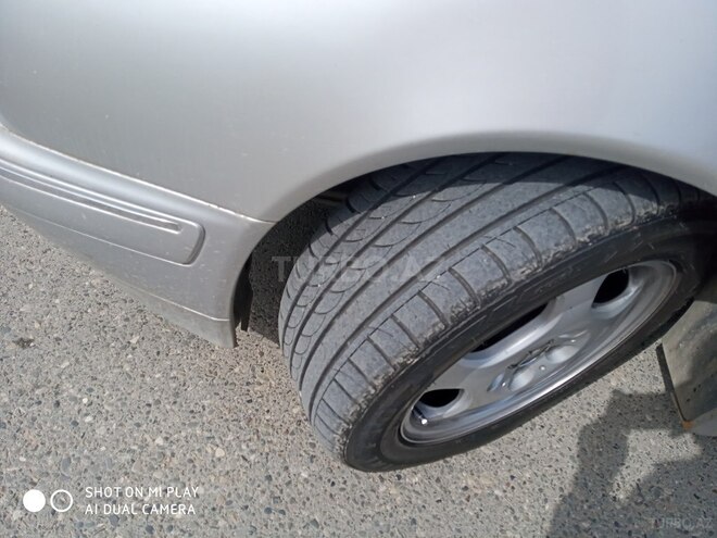 Mercedes E 220 2000, 380,000 km - 2.2 l - Bakı