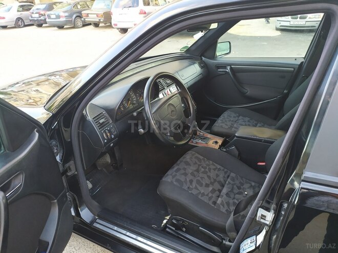 Mercedes C 240 1998, 337,000 km - 2.4 л - Bakı