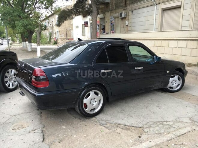 Mercedes C 180 1999, 345,450 km - 1.8 l - Sumqayıt