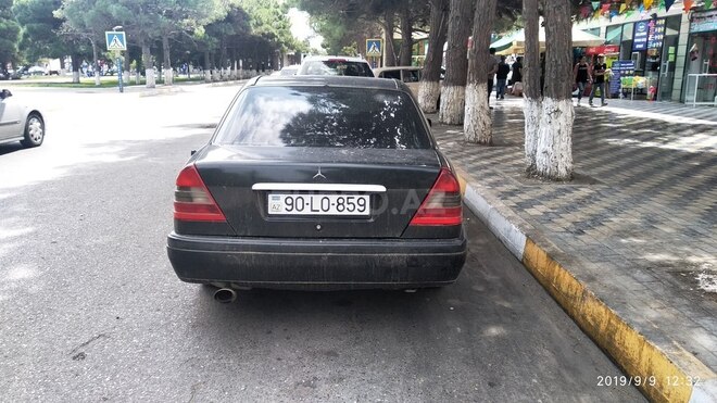 Mercedes C 180 1994, 325,000 km - 1.8 l - Sumqayıt
